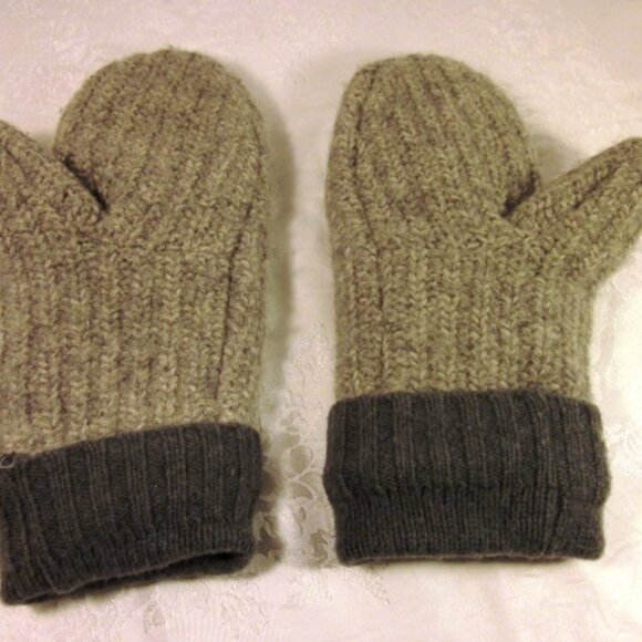 Winter knitted MITTENS FLEECE LINED RIBBED CUF GRAY UNISEX GOOD CONDITION USED - Picture 4 of 15